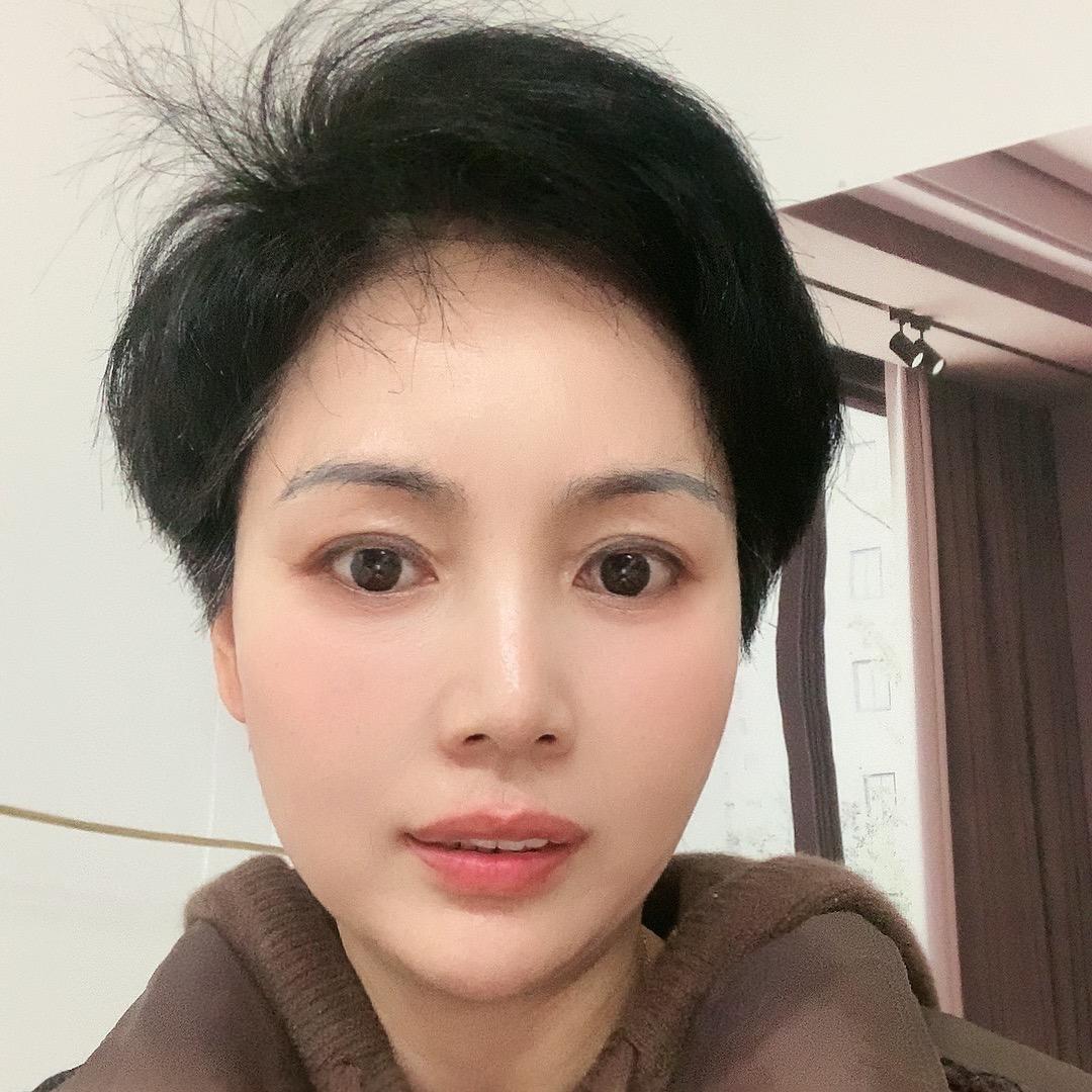 罗玉.子琳羊绒