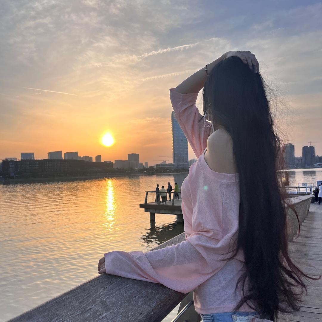 小艾爱吃饭