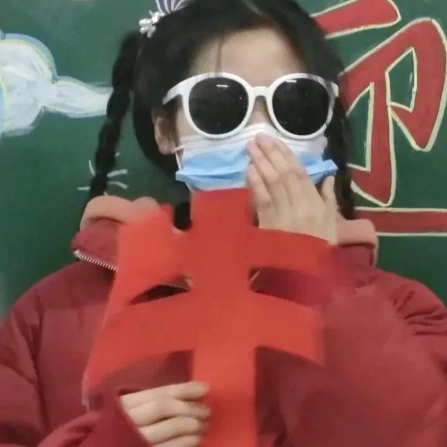 iii馨馨馨