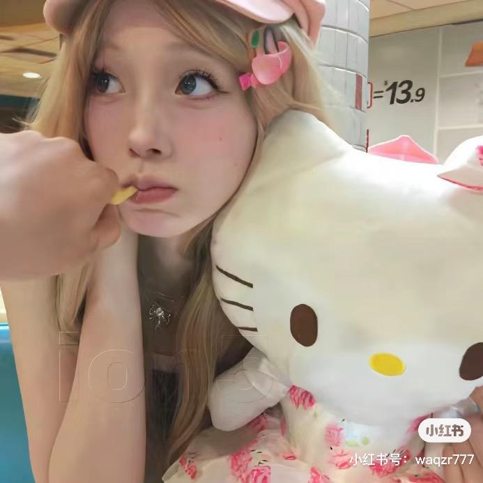 Kitty-f