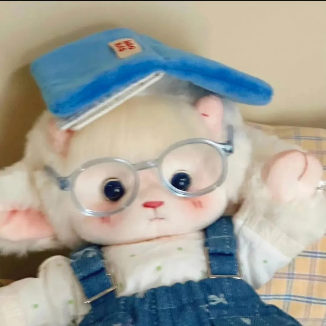 吃鸡卖萌被肘击