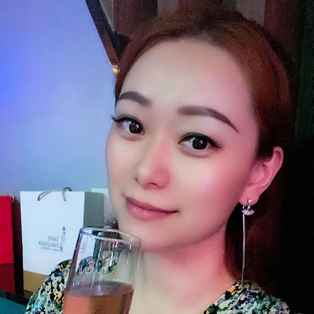 MOSES LULU 主理人露露