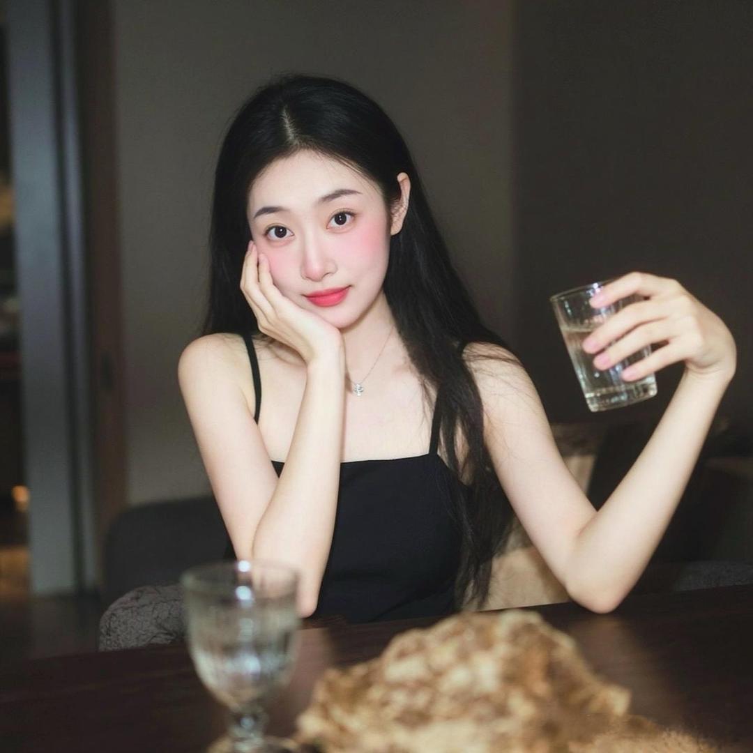 三三🧚🏻‍♀️