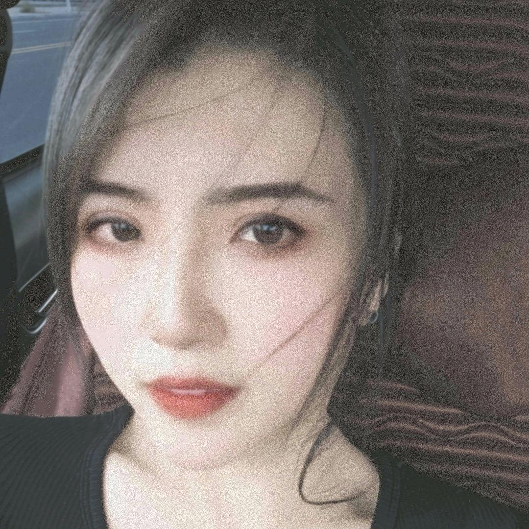 A 💕 李Lᵒᵛᵉ