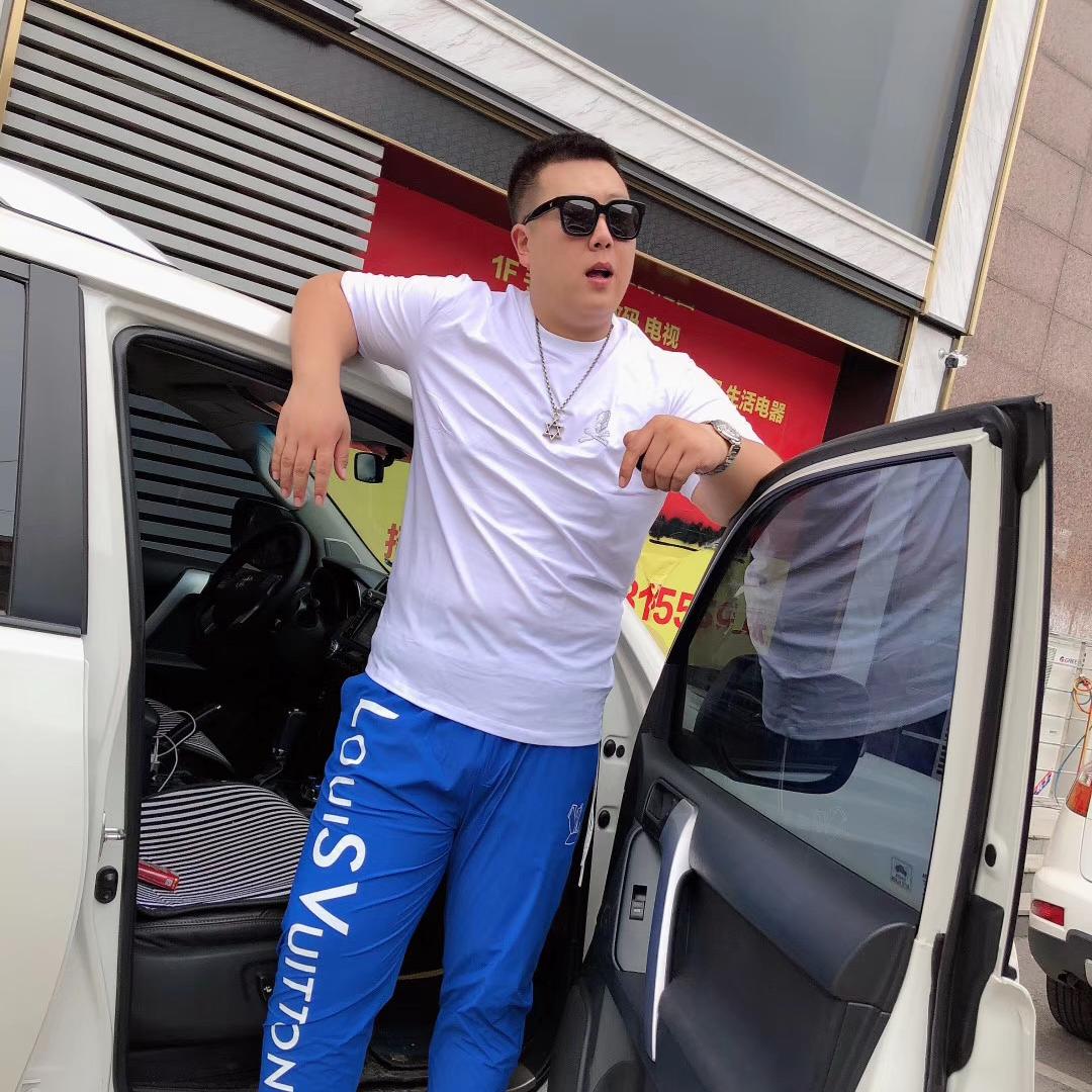 海爆大码男装