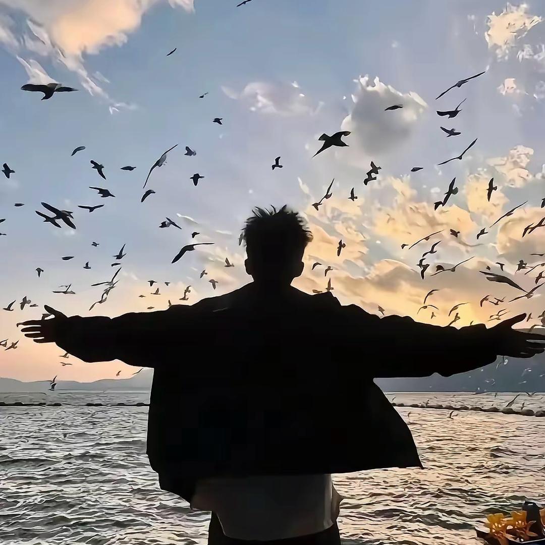 离渊.