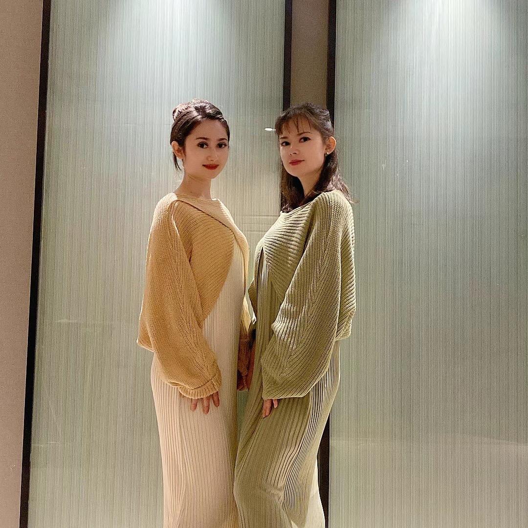 天山区国际大巴扎阿孜姑丽服装店