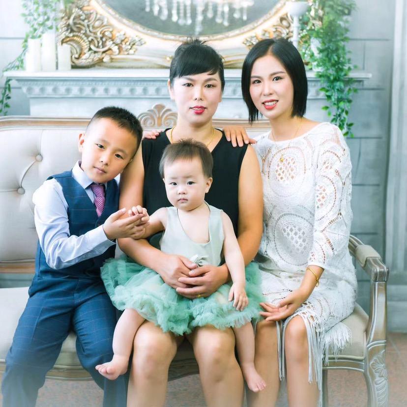 开心🧑‍🎄👩