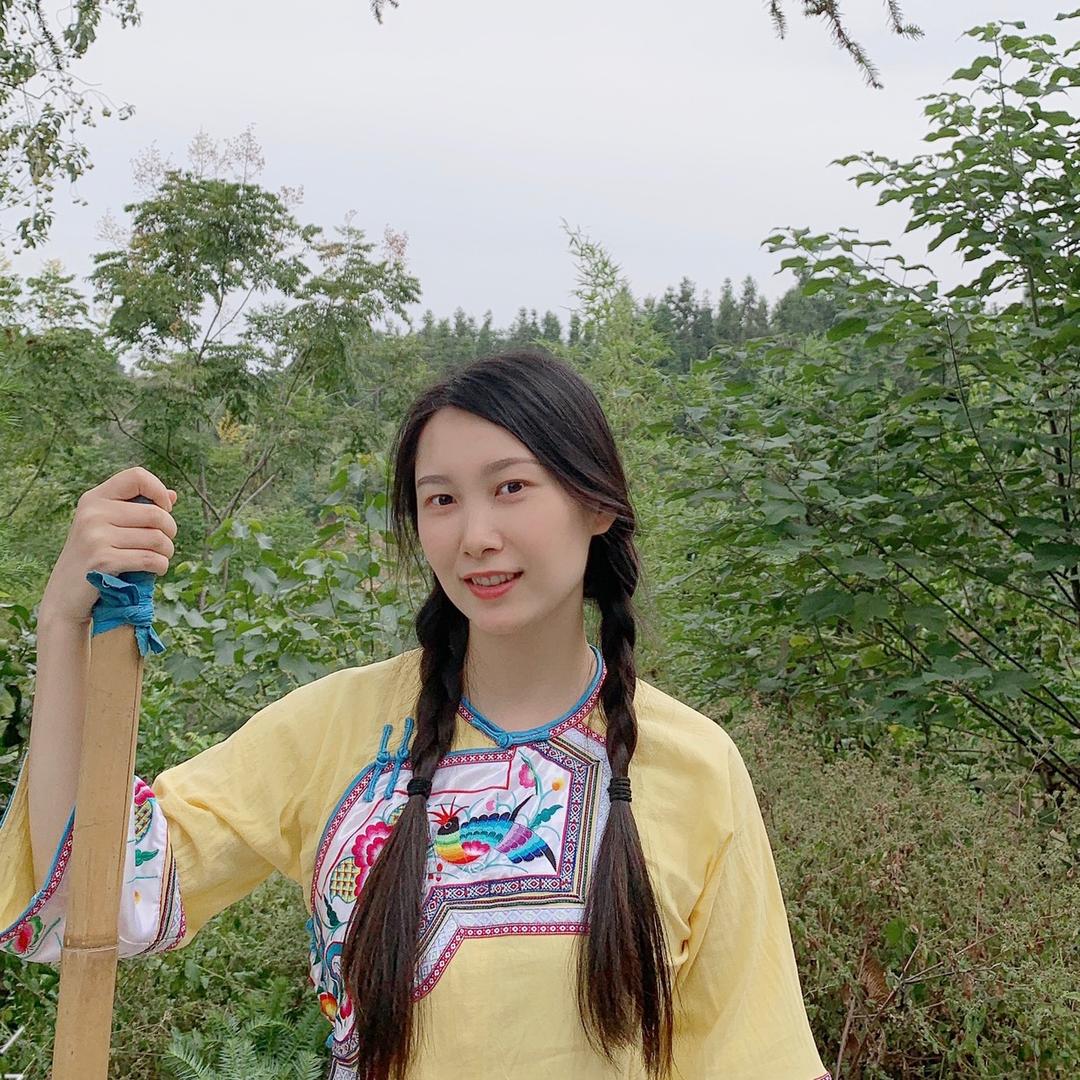 蓝贝壳（苗小贝）