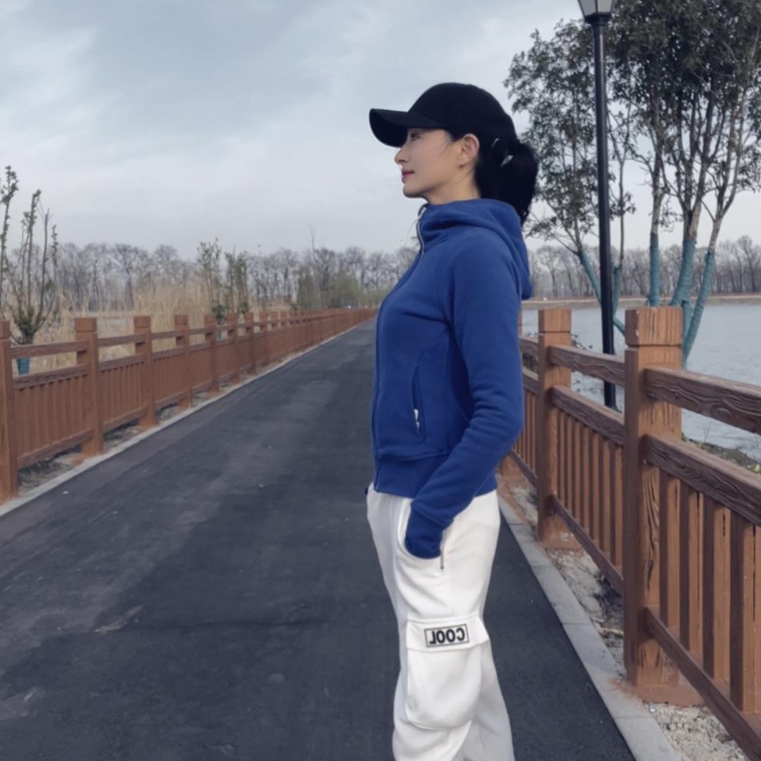 霍邱 喜登博 男装