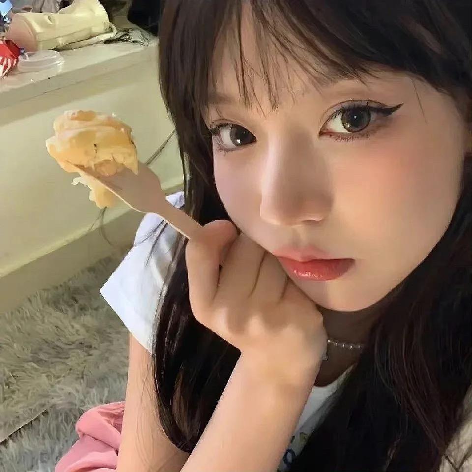 今天吃饱饱º