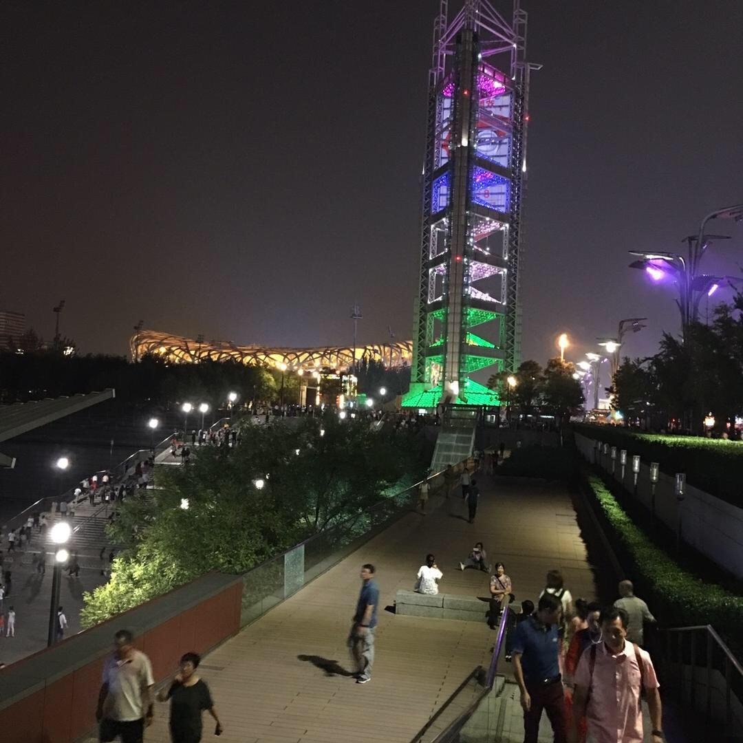 一杯浊酒敬佘生