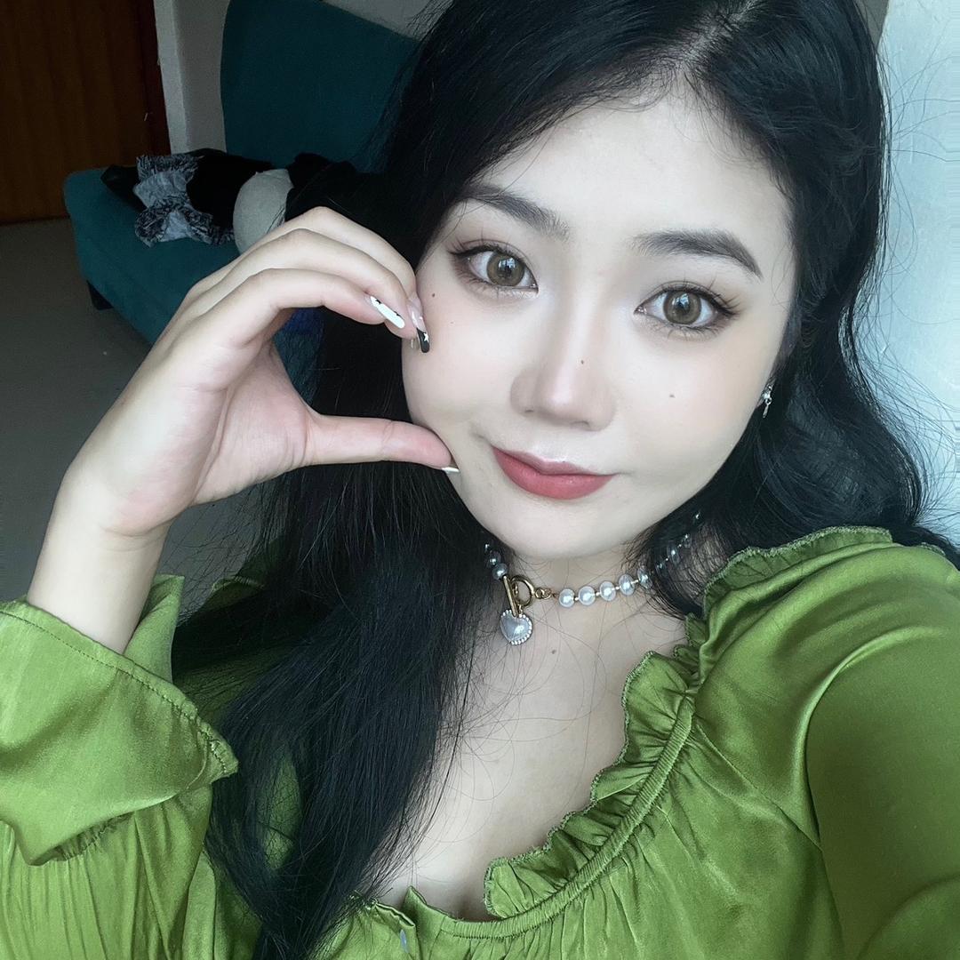 迷糊妹妹吖