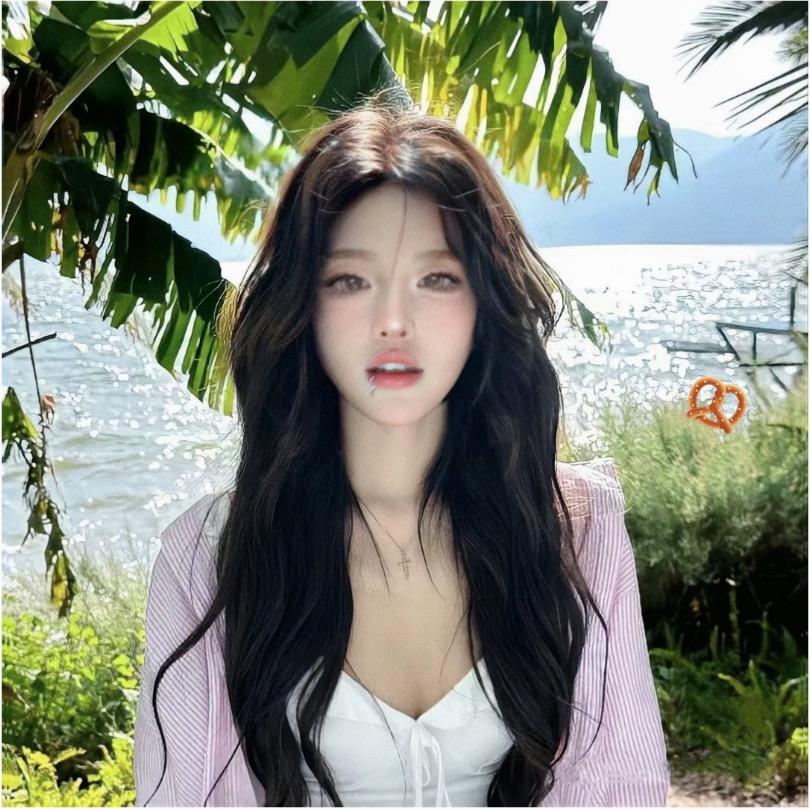 莉娜啵啵
