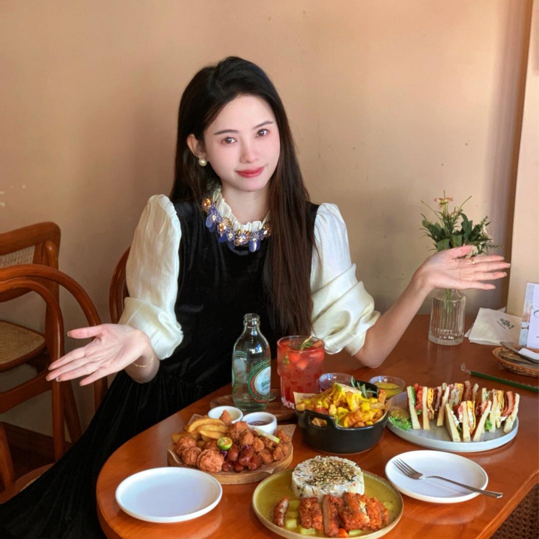 陆丰市东海幸也服饰店