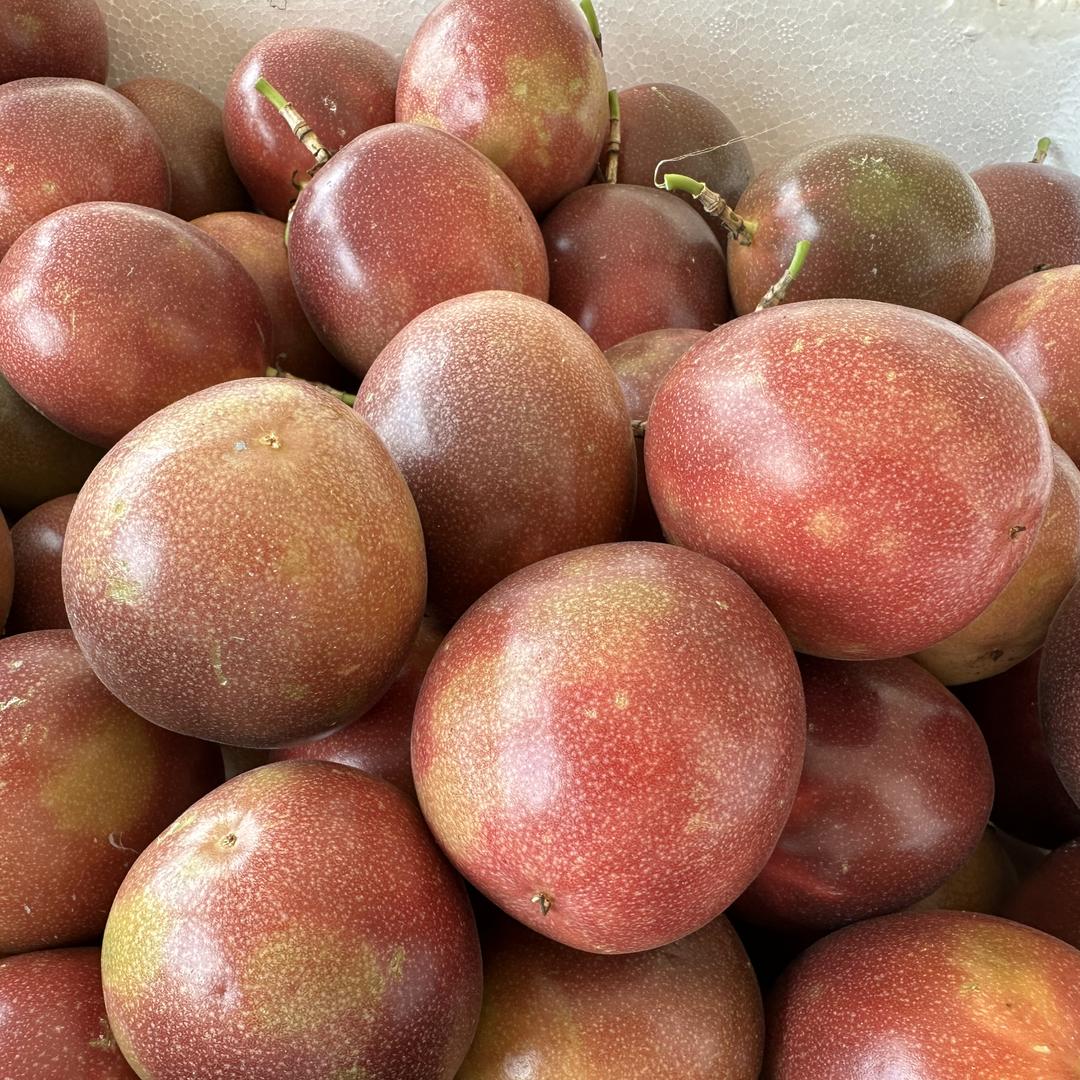 陈皇羽皇羽水果专卖店