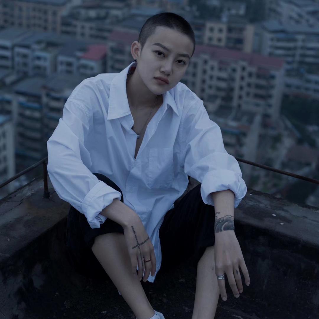 亚君（分享生活）