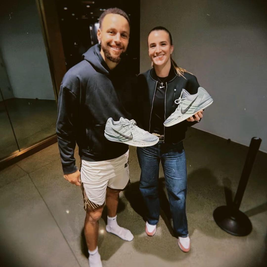 30🍿