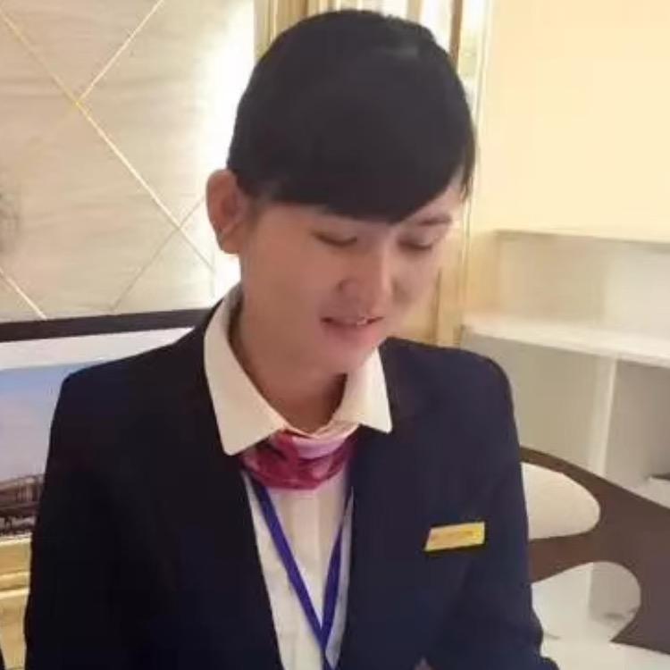 房产中介张莉
