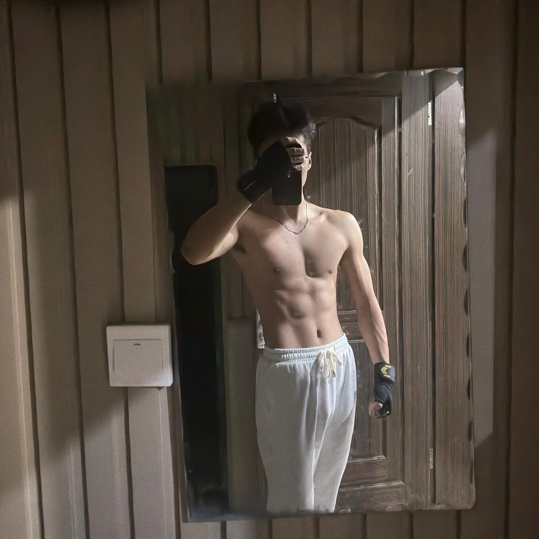 成都超冠训练营-郝教练