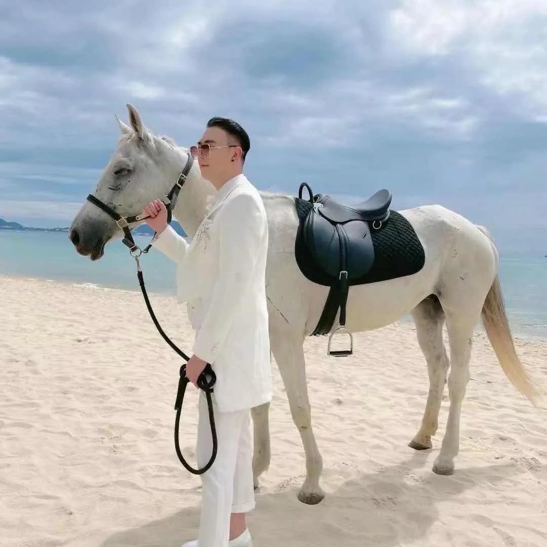小西哥😎