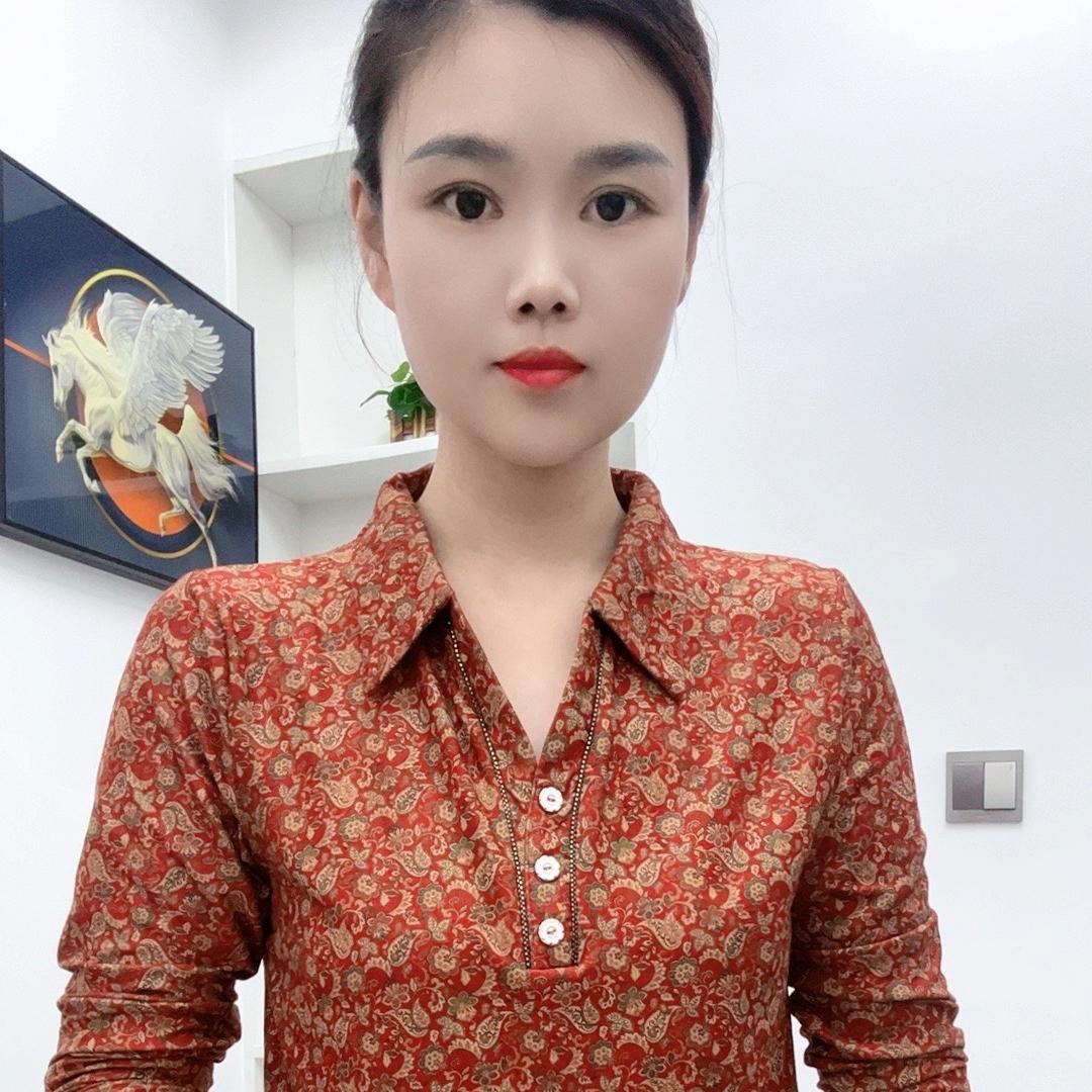 秋之歌精品女装