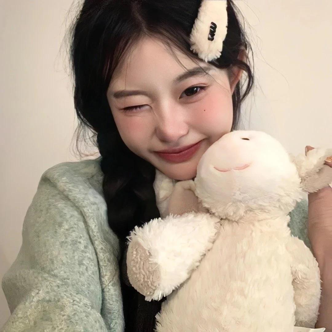 小栗子Chelly