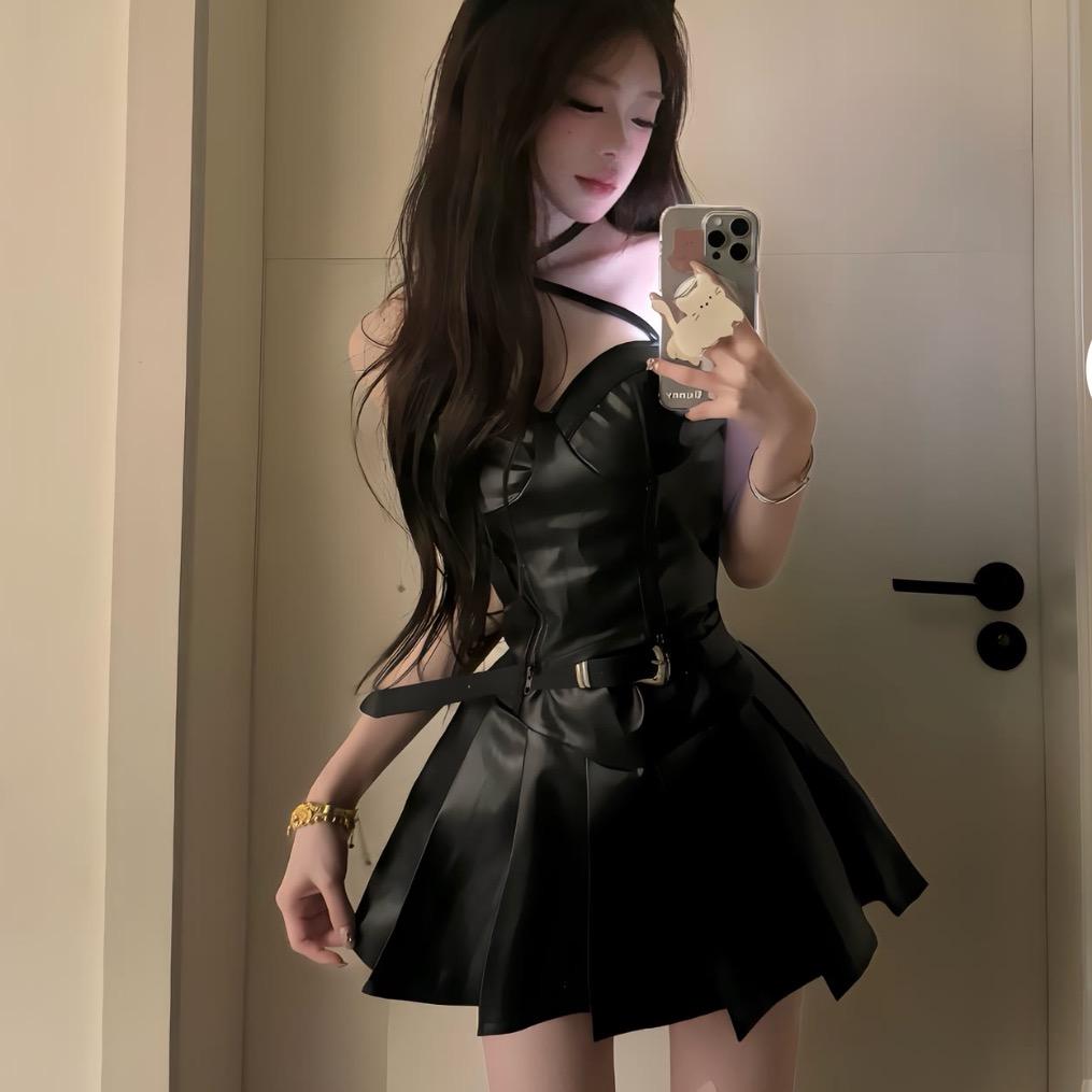 .伽罗