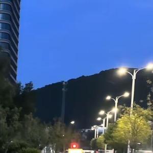 ：：：