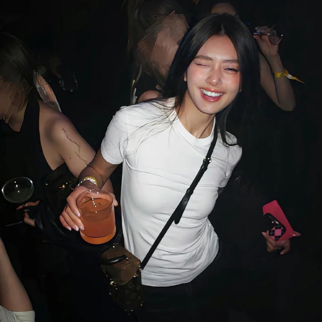 Y.