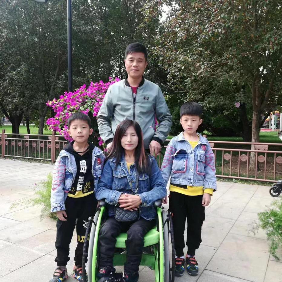 冯妮爬行妈妈