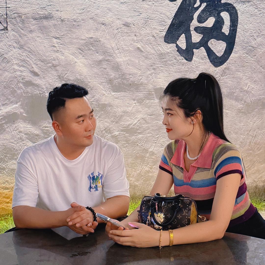 向阳服装