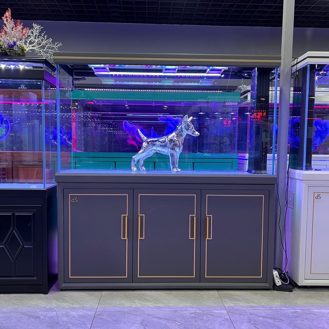 黑鲨水族鱼缸批发总汇