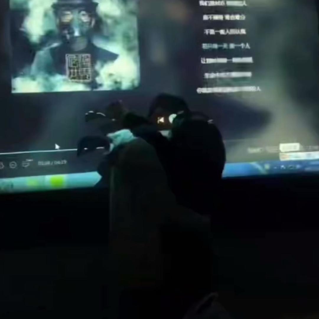 想开飞机的舒克🐭