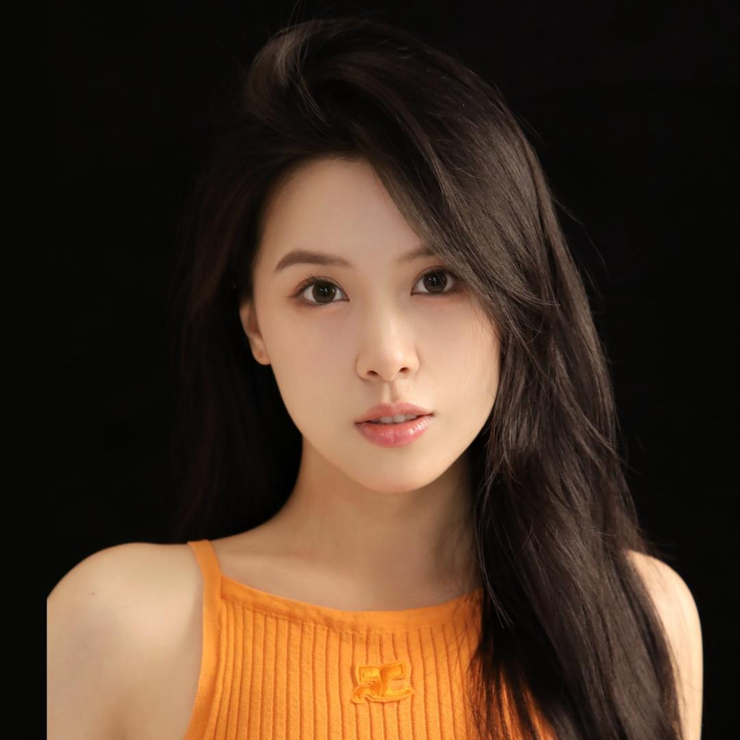 高子衿Iris