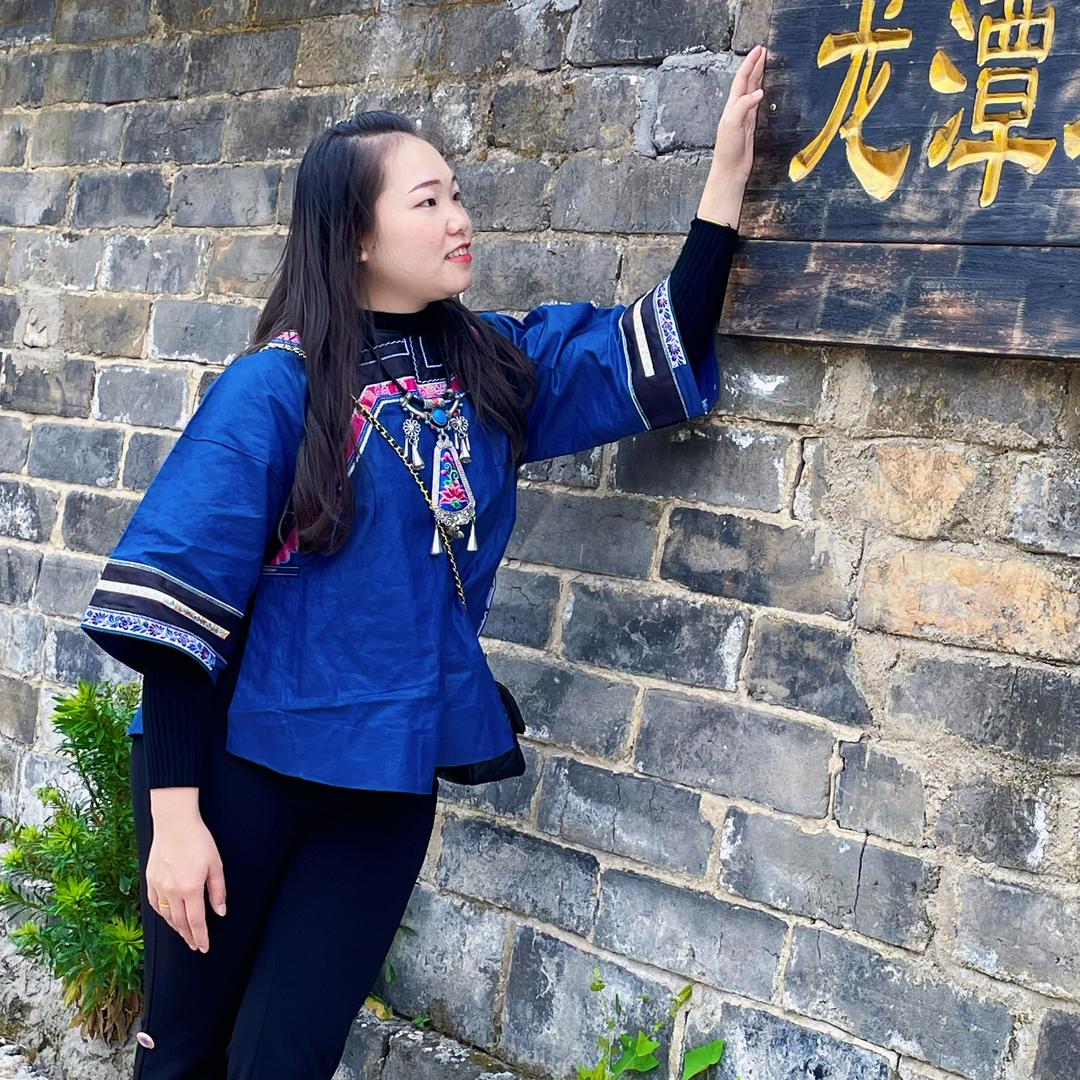 布依妹子在湖北