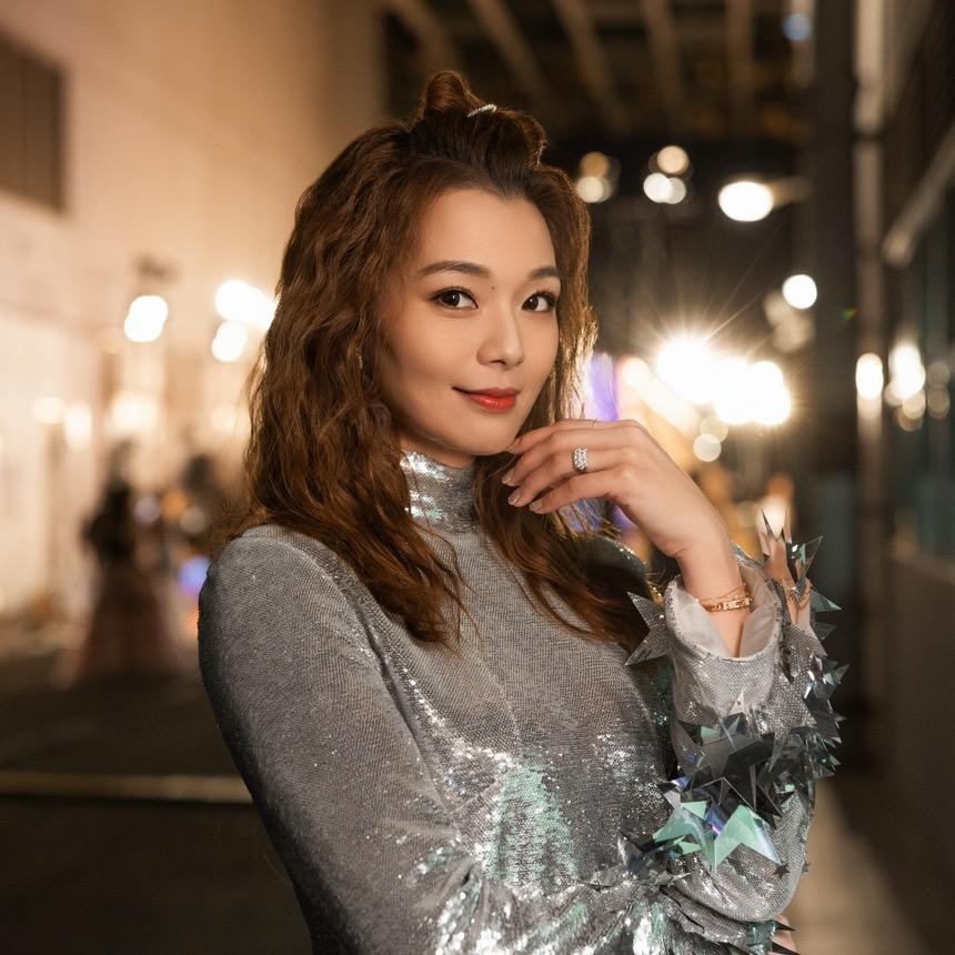 呂慧儀 長腳蟹