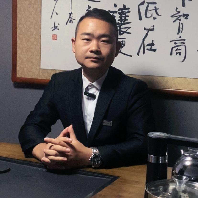 湘西彭强 君驰名车