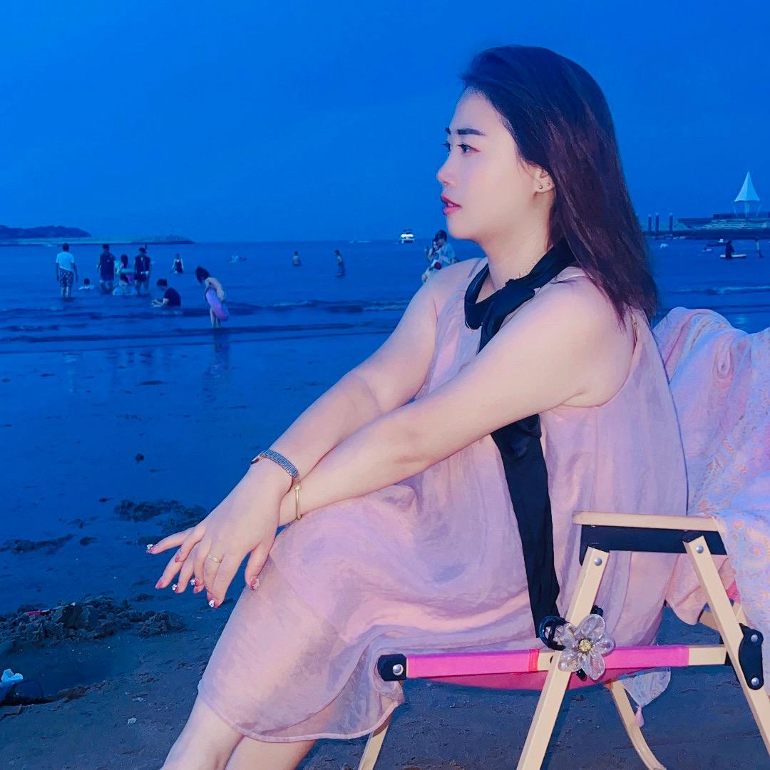 小一乐爱美的妈妈🍀