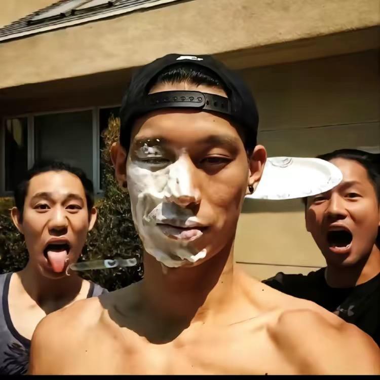 李哈哈哈哈哈哈