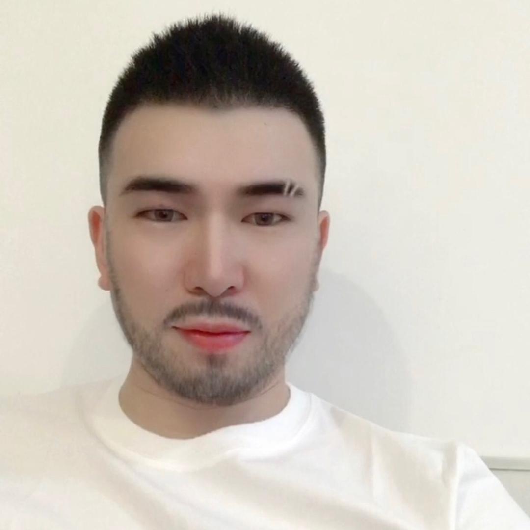 王小磊