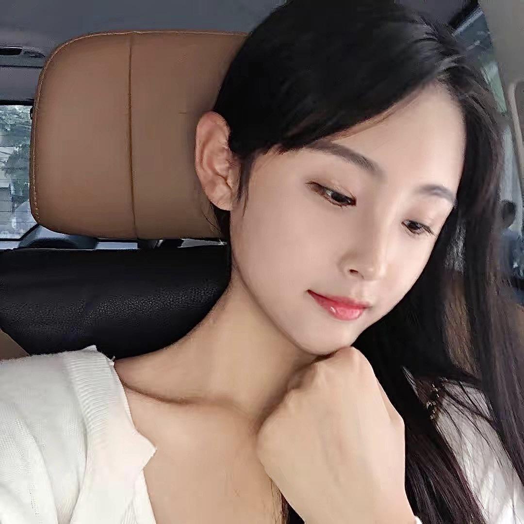 小昭。