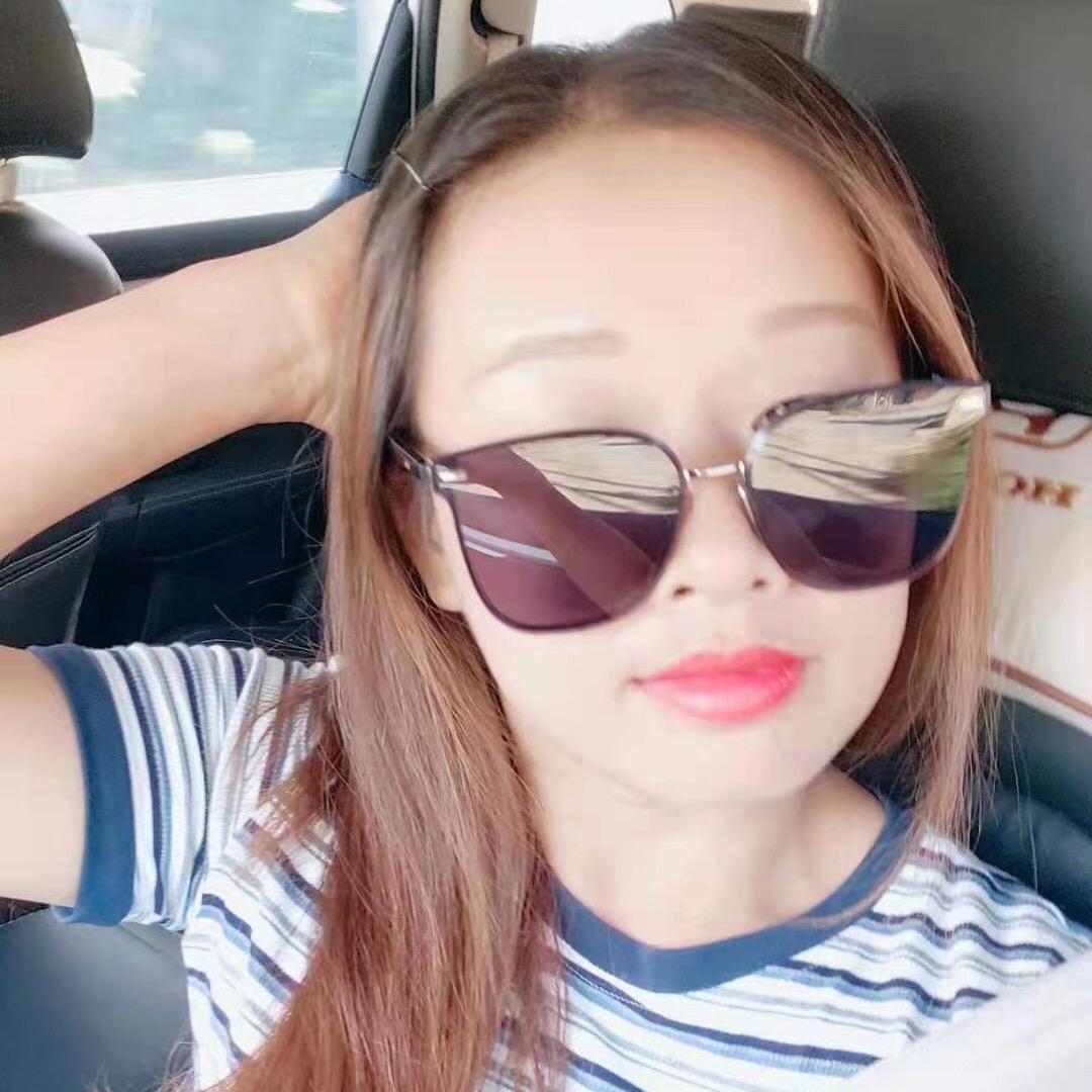 正品黄花梨沉香妹