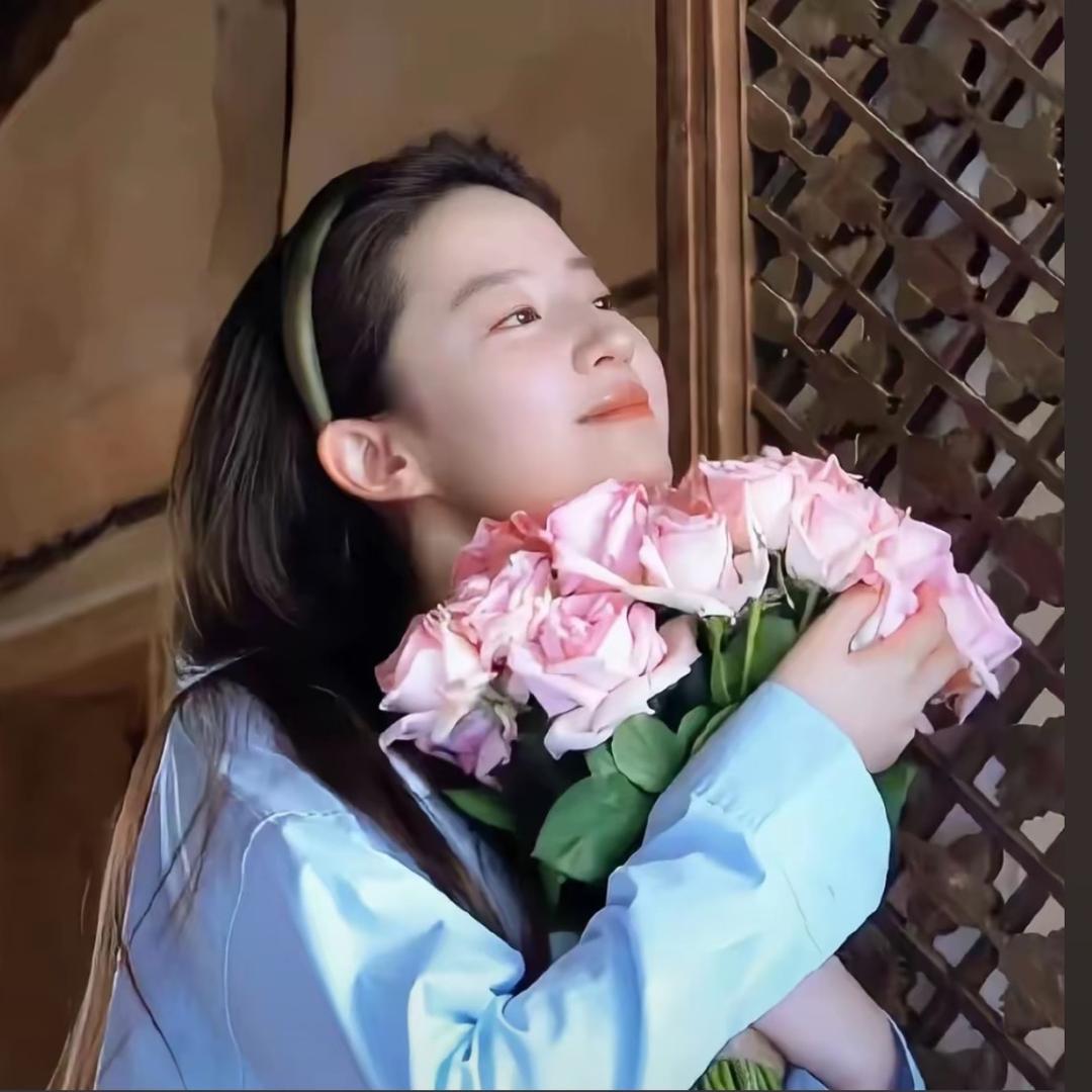 草莓超甜🍓