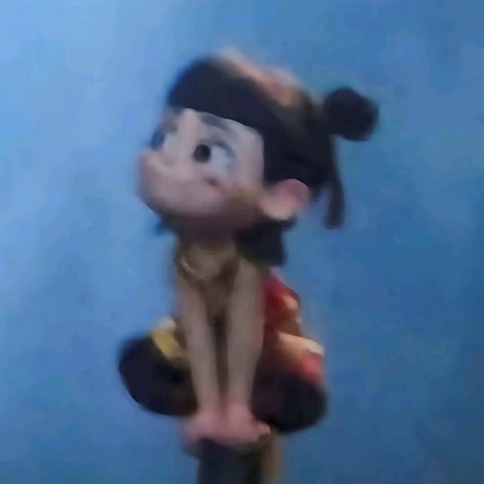 忧郁的石屏入、