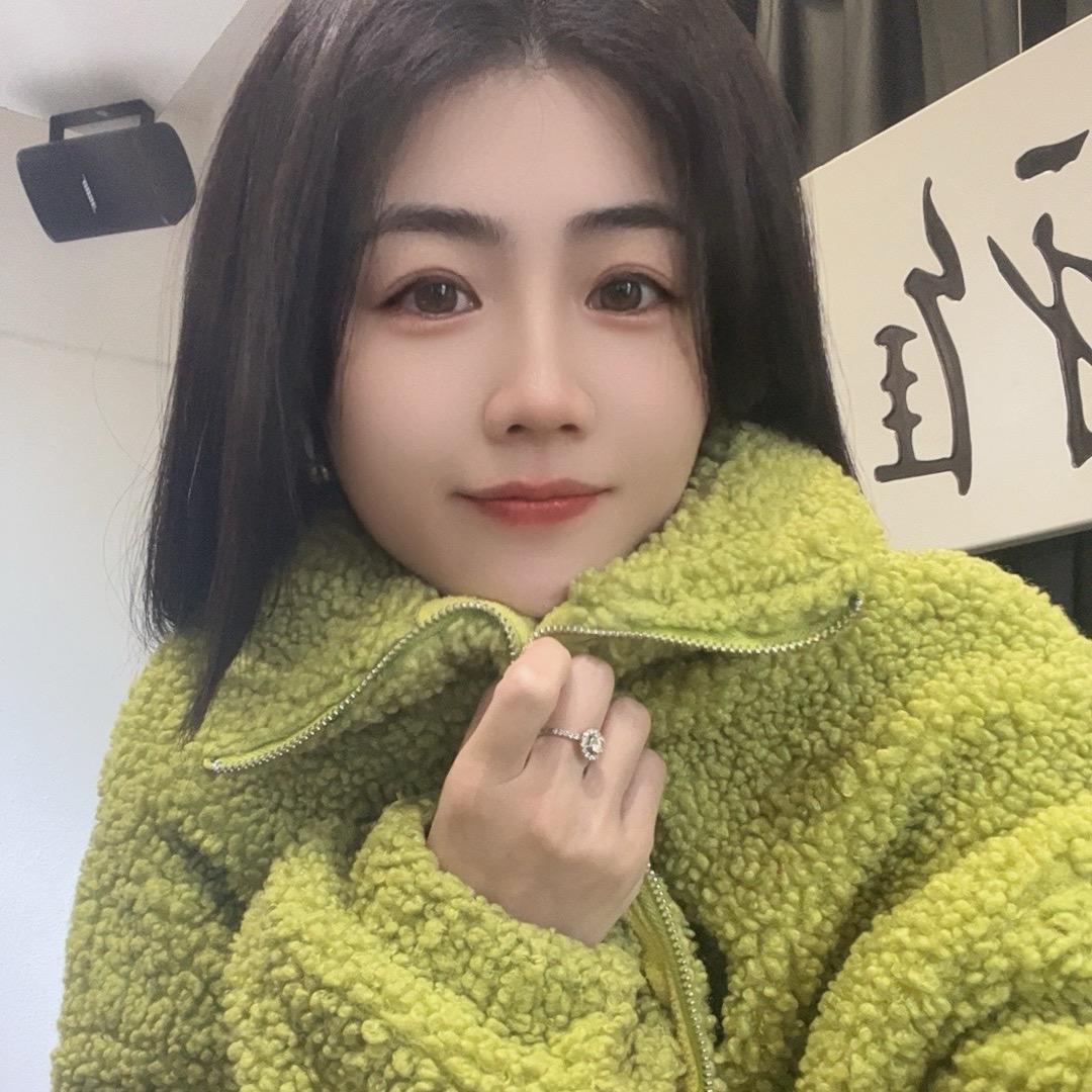 梁某某