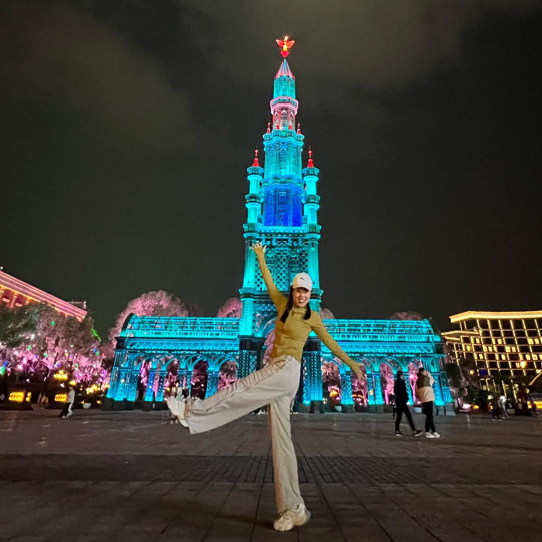 🧸ྀི人间小迷“胡”