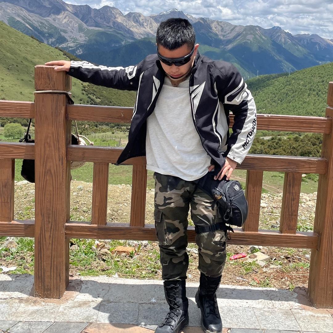 李少侠