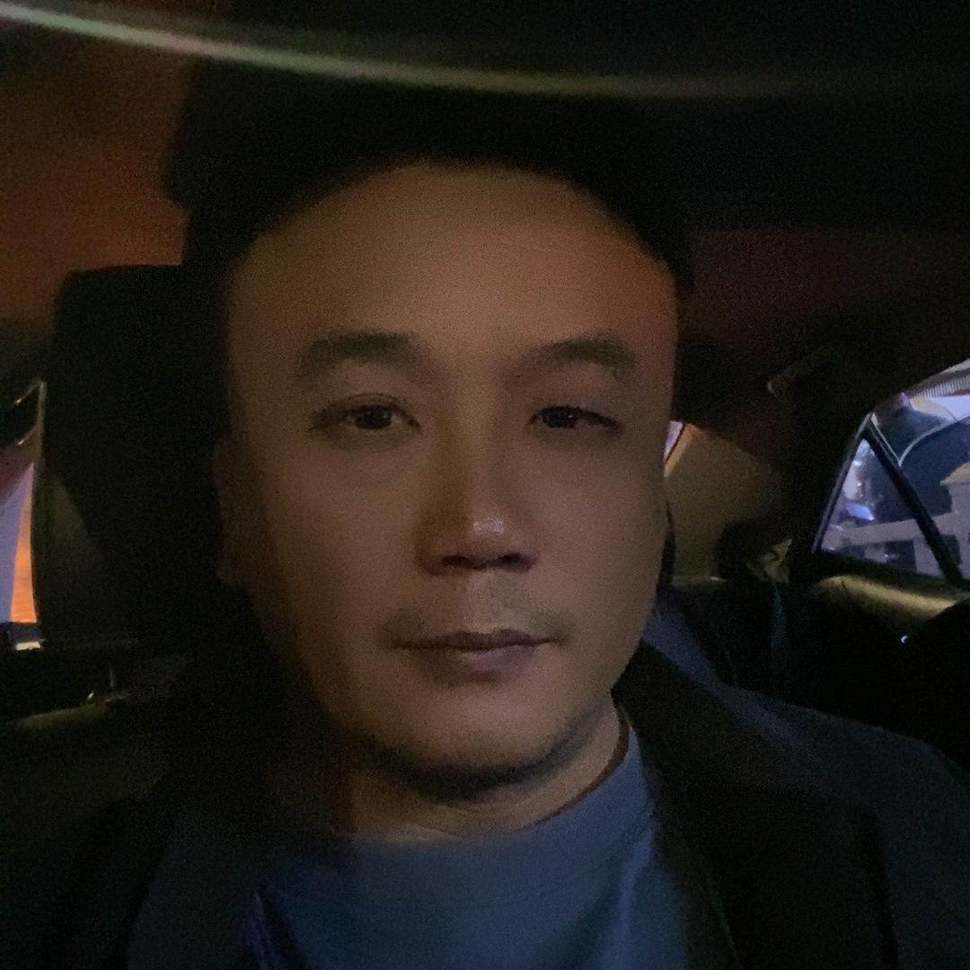怪兽大叔