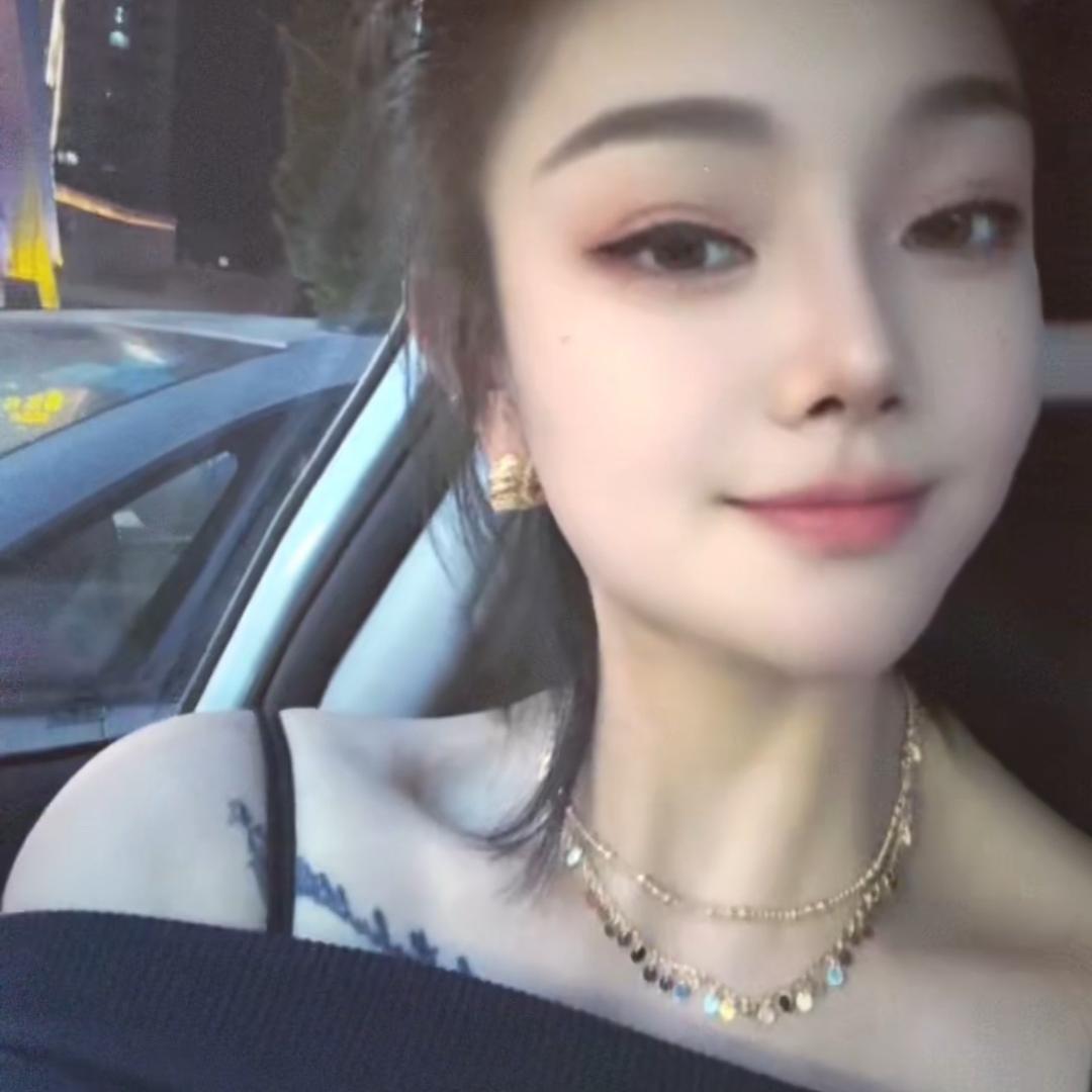多多.
